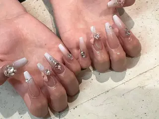 ネイル 韓国/ワンホン/長さ 出しつけ放題🎀のネイルデザイン