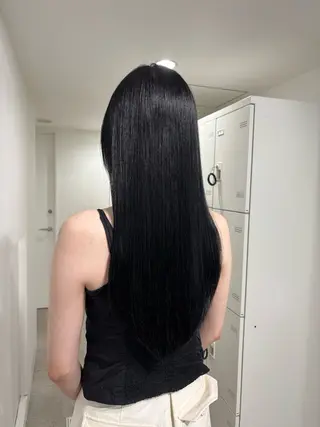 ロング 韓国レイヤー透明感 艶カラー美髪縮毛矯正のヘアスタイル