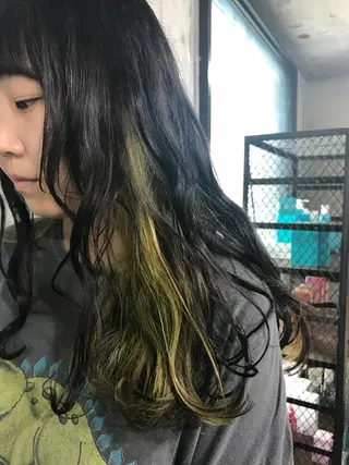 セミロング カラー パーマ ヘアアレンジ メンズ キッズ ネイル マツエク・マツパ サロンドミルク 渋谷高比良のヘアスタイル