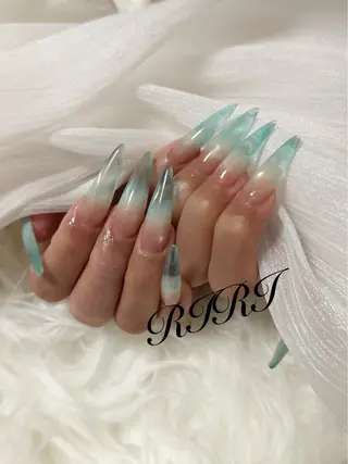 ネイル riri オーナーのネイルデザイン