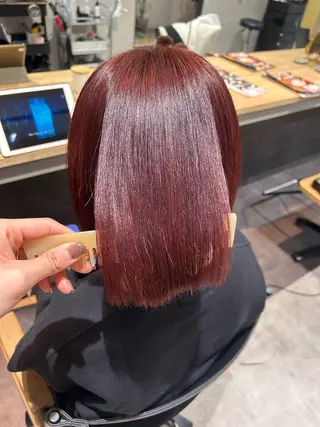 ショート カラー hubhair レイヤー/透明感のヘアスタイル