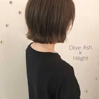 ミディアム カラー 市川 千夏のヘアスタイル