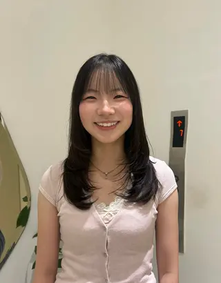 セミロング Zina天神🌻 Honokaのヘアスタイル