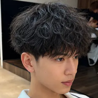 パーマ メンズ 男の理想を叶える🔥 メンズパーマ特化｜関のヘアスタイル