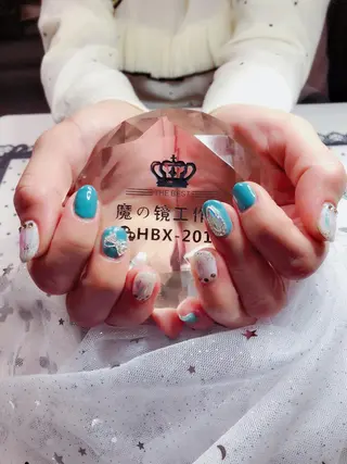 ネイル マジック ミラーのネイルデザイン