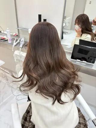 ロング カラー パーマ TOMO/ブリーチ 無しオリーブのヘアスタイル
