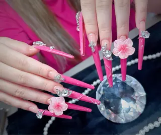 ネイル Lyna 池袋のネイルデザイン