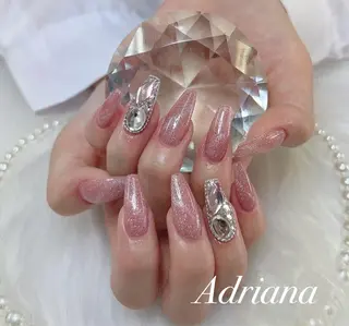 ネイル ADRIANA 大久保駅前徒歩2分のネイルデザイン