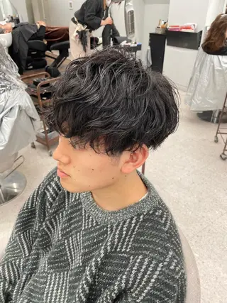 メンズ 京都河原町 メンズパーマ助川龍哉のヘアスタイル