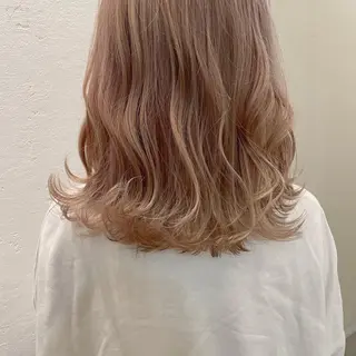 ミディアム ブリーチなしベージュ カラー佐藤華厘のヘアスタイル