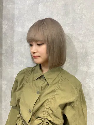 ショート 🌐NATSUMI 🌐【寒色カラー】のヘアスタイル