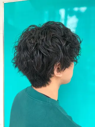 ショート パーマ ヘアアレンジ メンズ ミドウチ アヤカのヘアスタイル