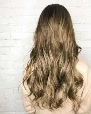 ロング カラー welring hair salonのヘアスタイル