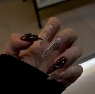 ネイル エリ🫧 nail池袋東口のネイルデザイン
