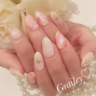 ネイル Grailey nail salonのネイルデザイン