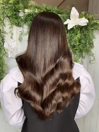 ロング カラー 大阪レミーエクステ チビ編み込みのヘアスタイル