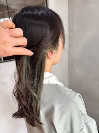 ロング カラー manarino マリのヘアスタイル