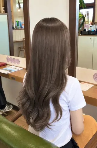 ロング カラー 澤井 龍一のヘアスタイル