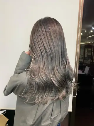 ミディアム カラー ブリーチカラー🫧 森　凪沙のヘアスタイル