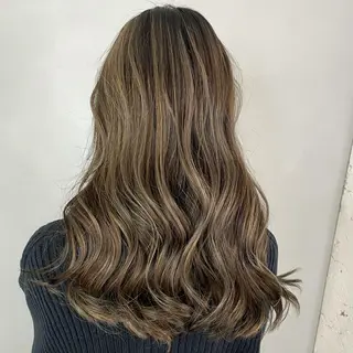 ロング カラー パーマ ヘアアレンジ メンズ キッズ ネイル マツエク・マツパ 🧸ハイトーン🧸 ゆっきー🧸のヘアスタイル