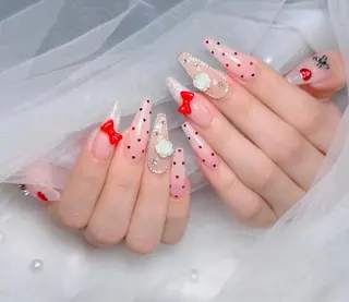 ネイル Julie NailSalonのネイルデザイン