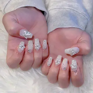 ネイル Tinaネイル 難波のネイルデザイン
