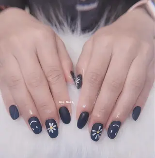 ネイル Hin Nailのネイルデザイン