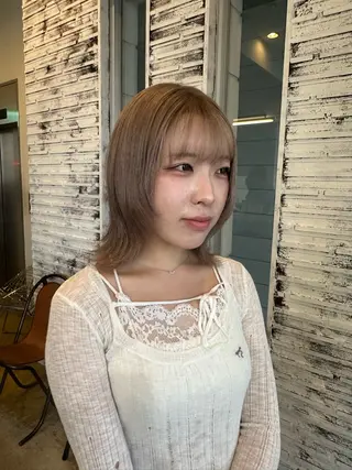 ミディアム カラー 脇田 光理のヘアスタイル