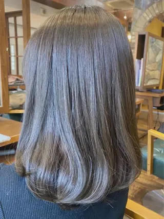 ミディアム カラー マンツーマン 美容師💚コウブチのヘアスタイル