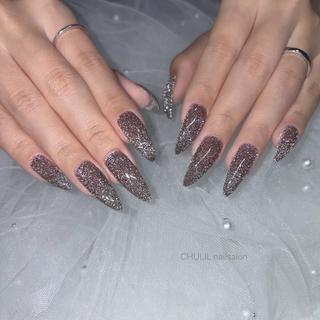 ネイル CHULIL nailsalonのネイルデザイン