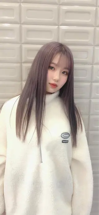 ロング Ravo 西村 優花のヘアスタイル