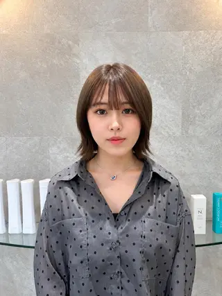カラー 韓国ヘアケアブリーチ 莉奈のヘアスタイル