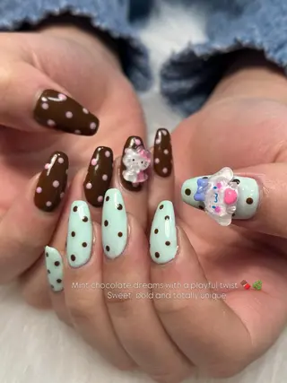ネイル お絵描きネイル Hanakoのネイルデザイン