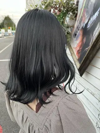 カラー 伊藤 由妃乃のヘアスタイル