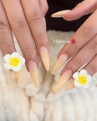 ネイル SALON ELVI.のネイルデザイン
