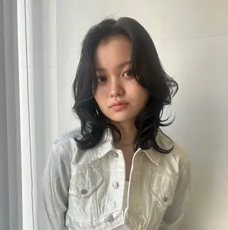 セミロング 太田 絵麻のヘアスタイル