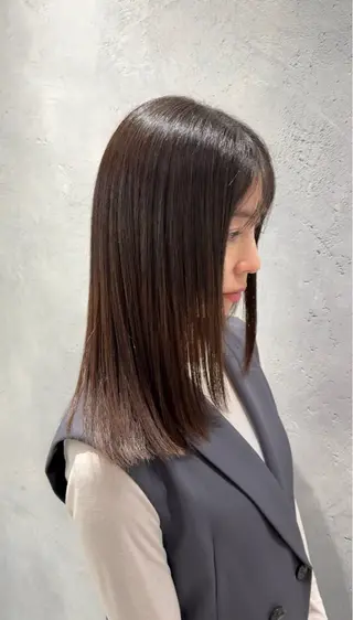セミロング カセヤ リョウのヘアスタイル