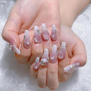 ネイル Queens テイのネイルデザイン