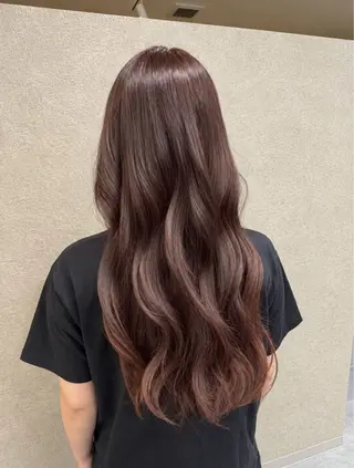 ロング カラー 透明感カラー/ ブリーチ🩰🪽のヘアスタイル