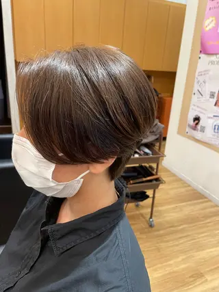 ショート 中村 眞歩のヘアスタイル