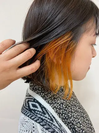 カラー Ashanti 有川のヘアスタイル