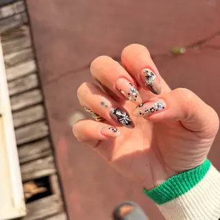 ミディアム Nailsalon Reoのネイルデザイン