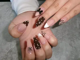 ネイル en.nail⭐︎ 丹波橋のネイルデザイン