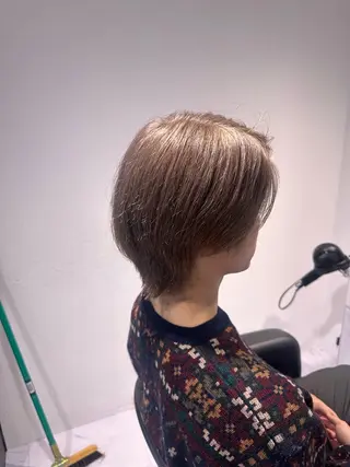 カラー メンズ junna🤍調布 まつ毛/眉のマツエク・マツパデザイン