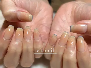 ネイル vitinail/ 𝘠𝘶𝘬𝘪.のネイルデザイン