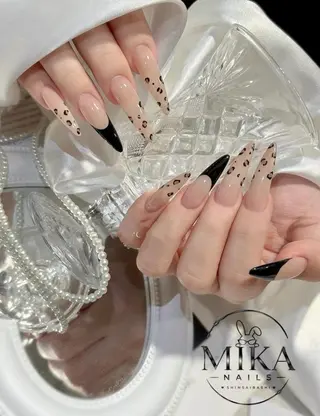 ネイル Mika Nailsのネイルデザイン