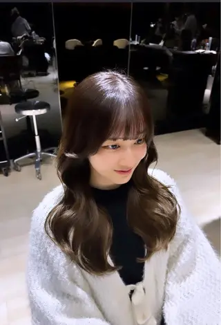 ロング ヘアアレンジ 🎀韓国ヘア🎀 𝓡𝓲𝓷𝓱𝓪のヘアスタイル