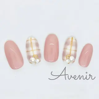 ネイル Avenir 表参道 nail&eye予約のネイルデザイン