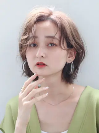ショート カラー LOOP hairのヘアスタイル