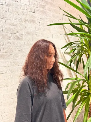 ロング カラー 吉水 果穂のヘアスタイル